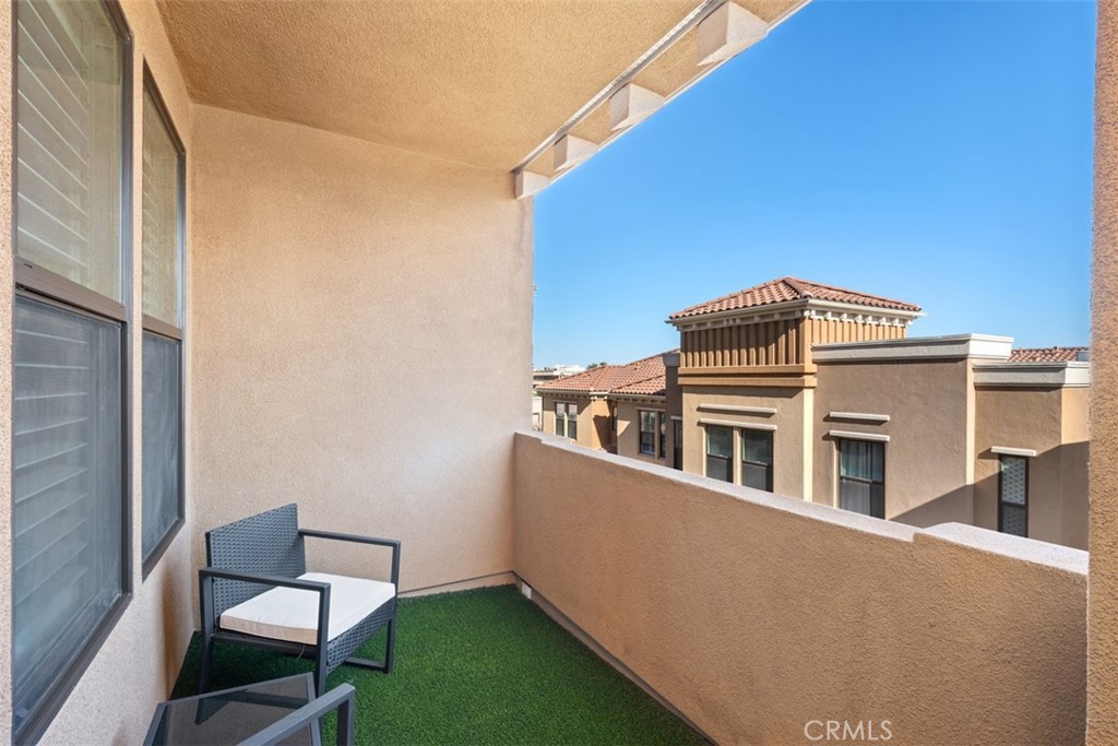 408 W Main Street 2H