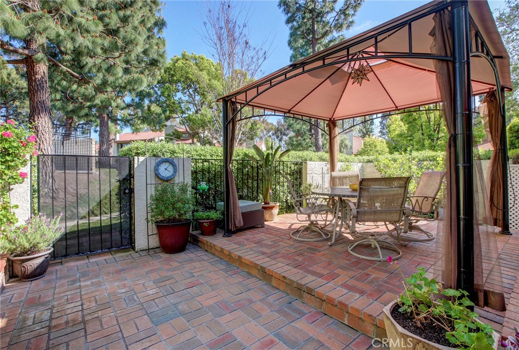 8422 Goldsport Circle