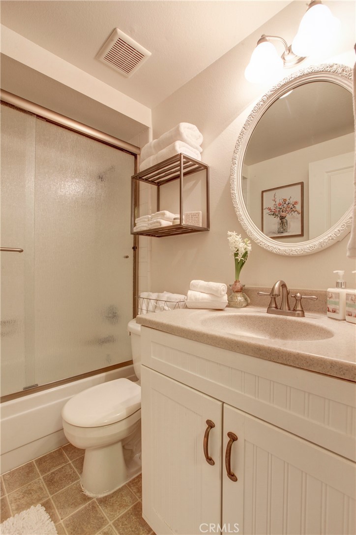 8422 Goldsport Circle