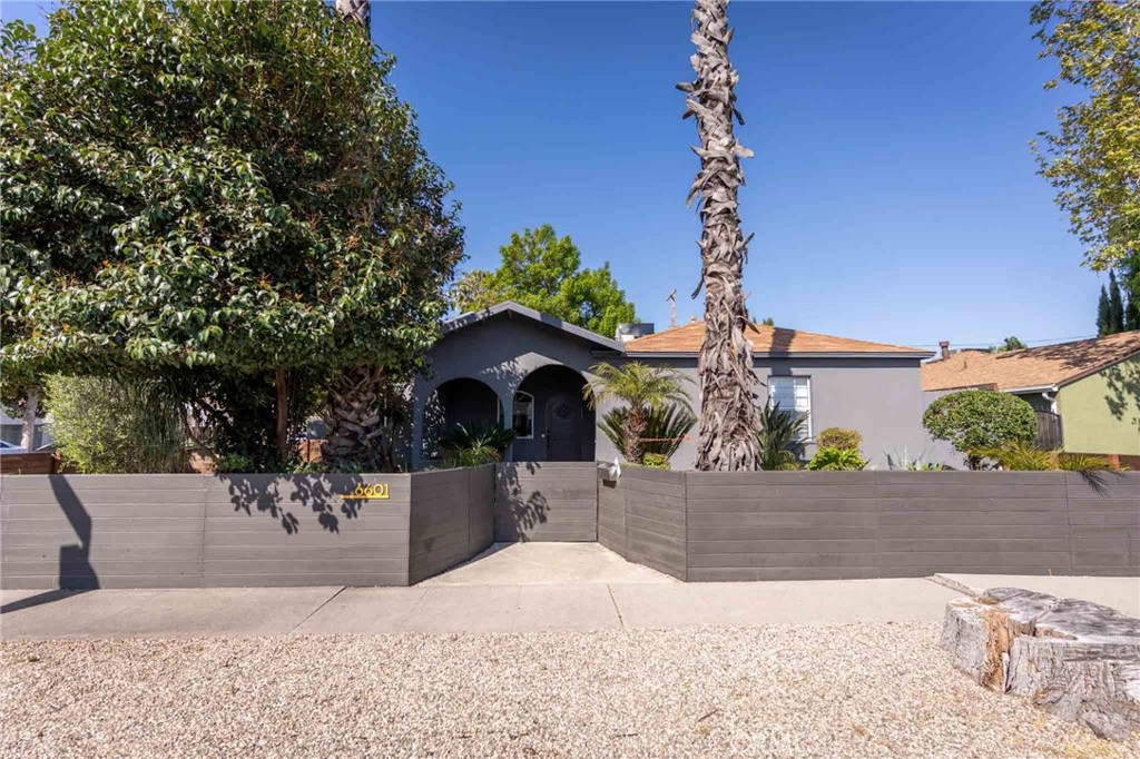 6601 Jamieson Avenue