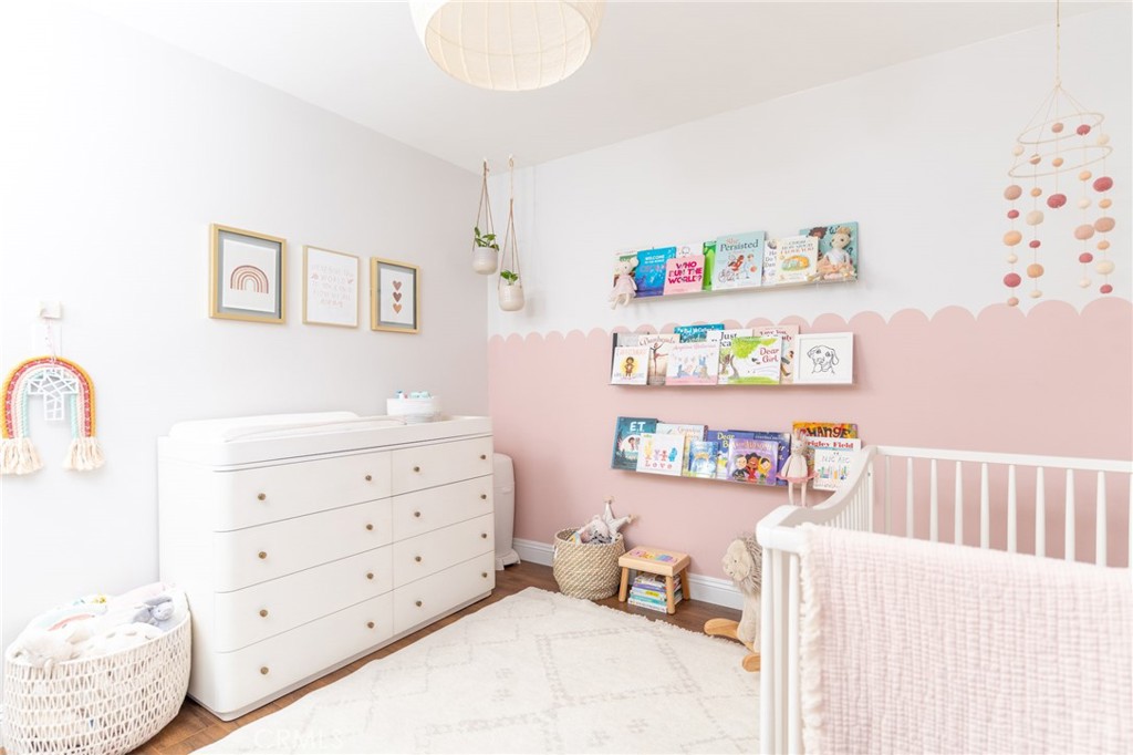 6601 Jamieson Avenue