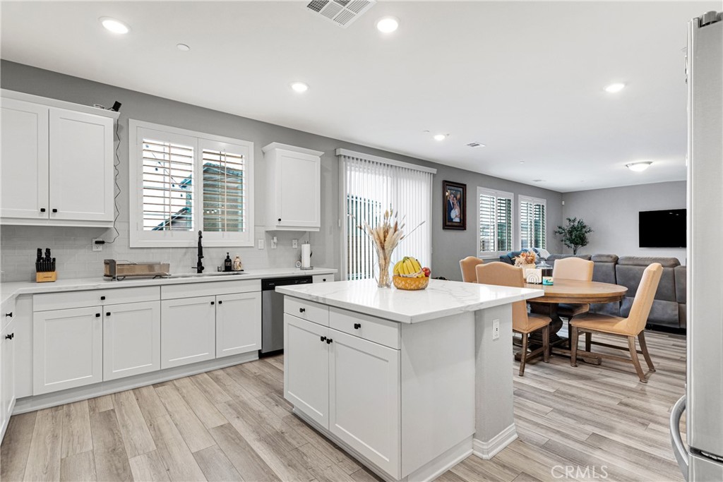 12658 Ava Loma Street