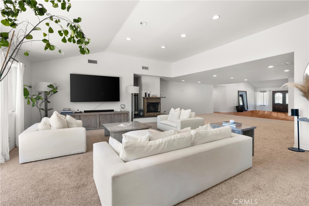 6767 Amethyst Avenue