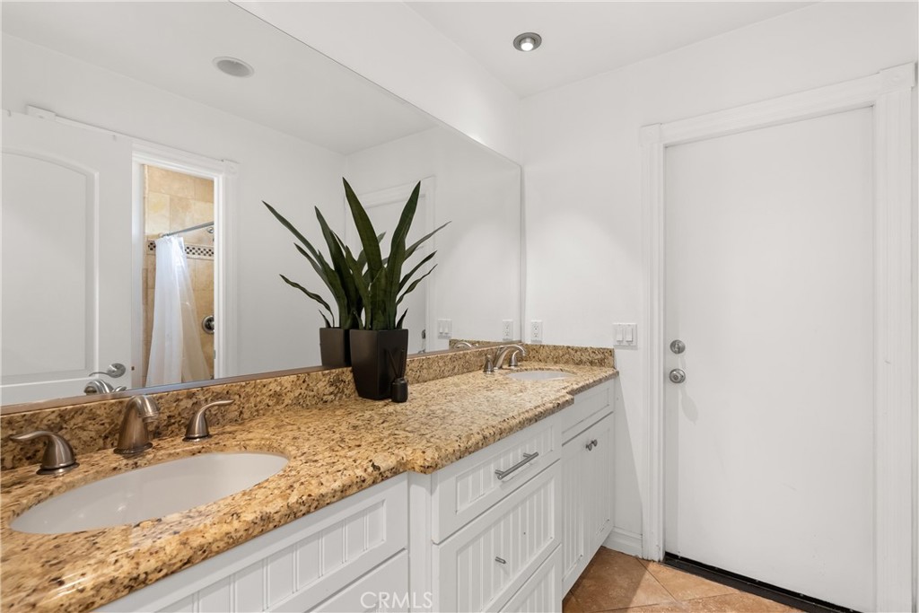 6767 Amethyst Avenue