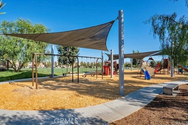 2785 E Berry Loop Privado 13