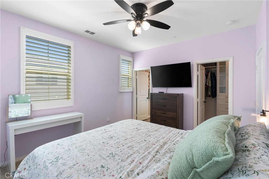 2785 E Berry Loop Privado 13