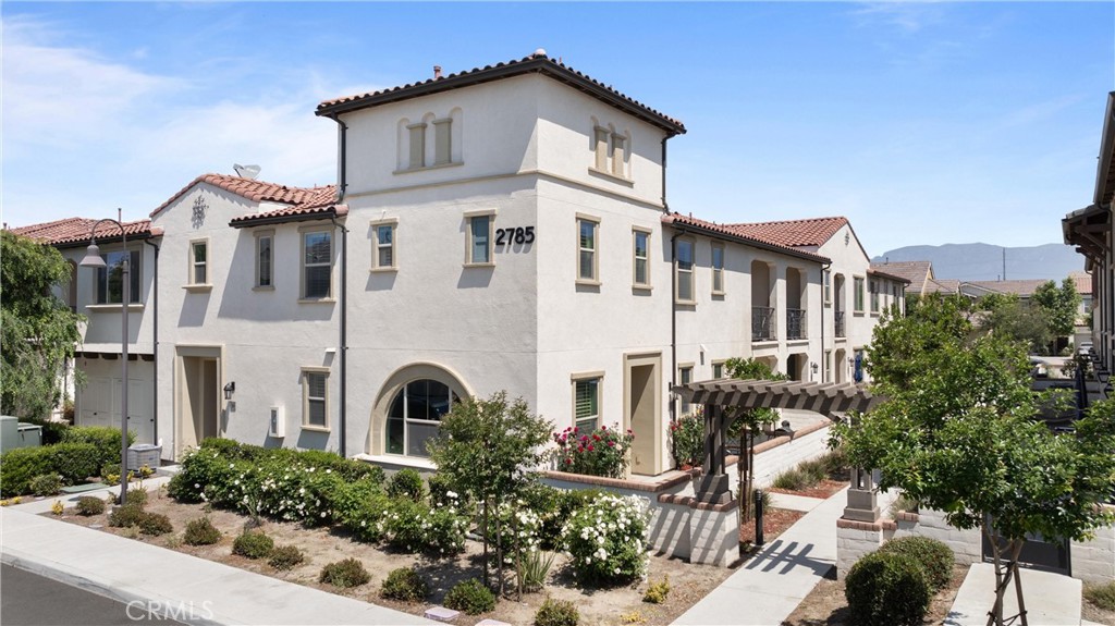 2785 E Berry Loop Privado 13