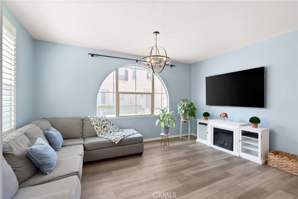 2785 E Berry Loop Privado 13