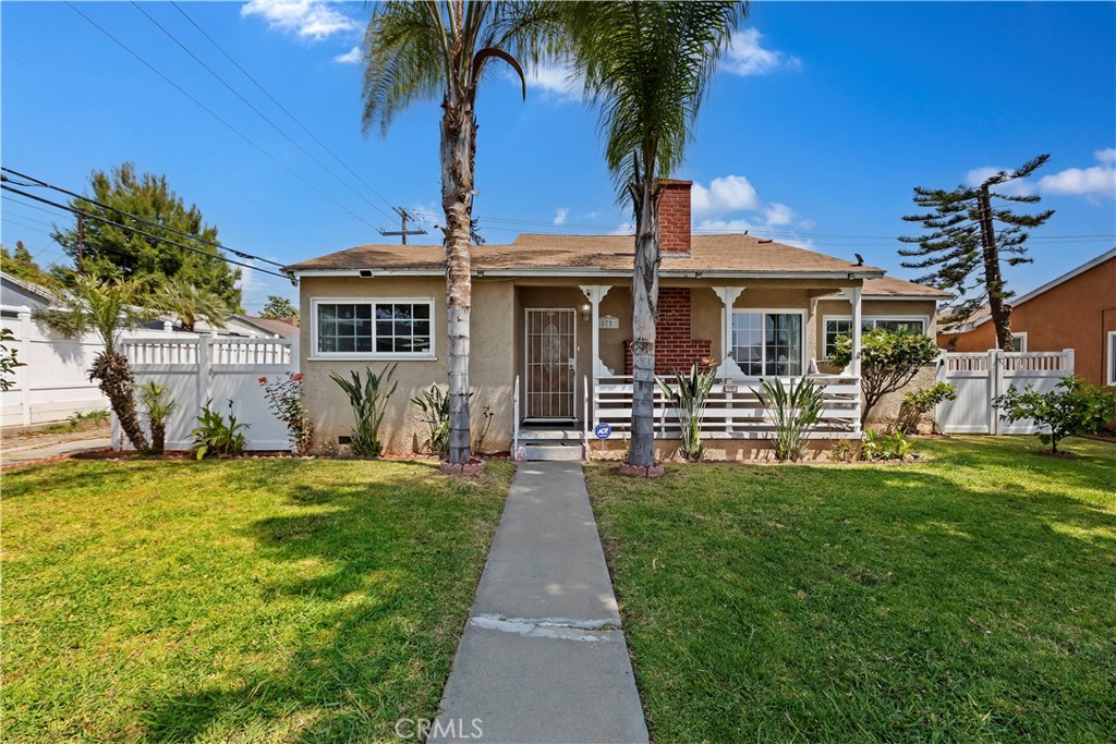 5752 Lockheed Avenue