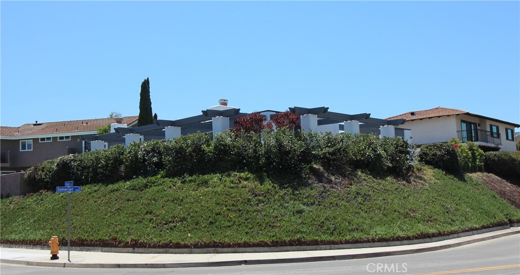 16662 Wellington Circle