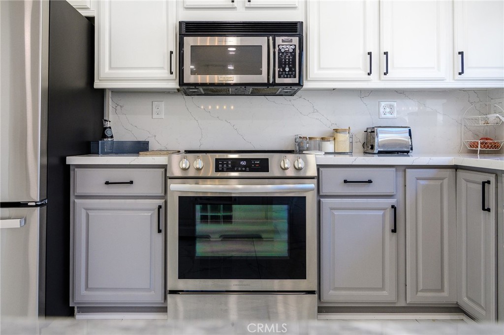 10390 Truckee River Court