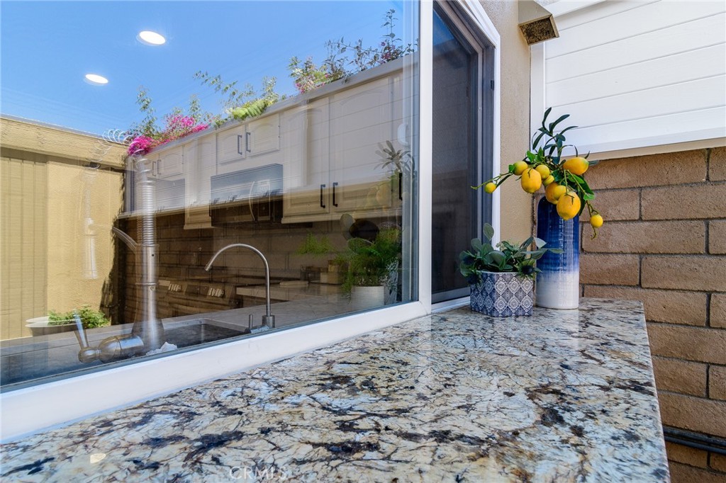 10390 Truckee River Court