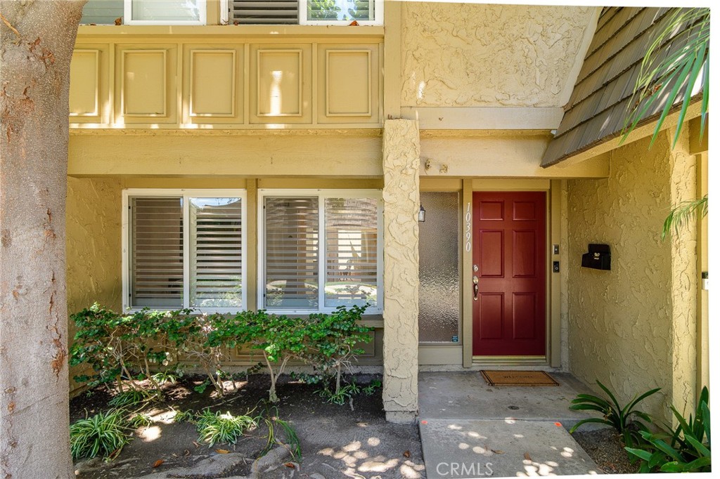 10390 Truckee River Court