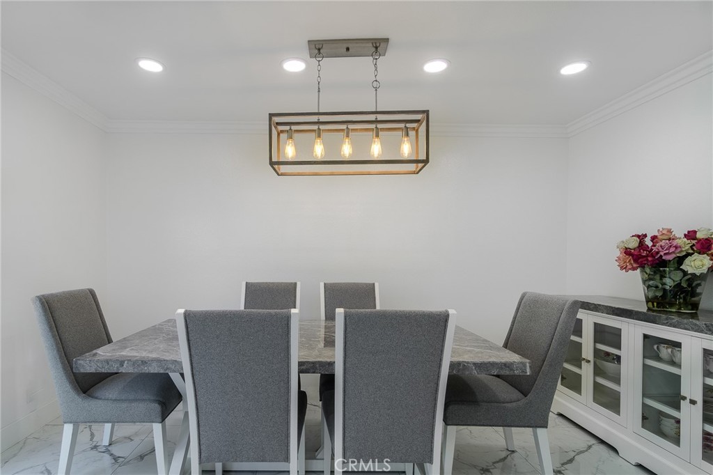 10390 Truckee River Court