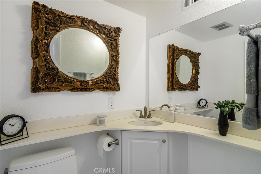 10390 Truckee River Court