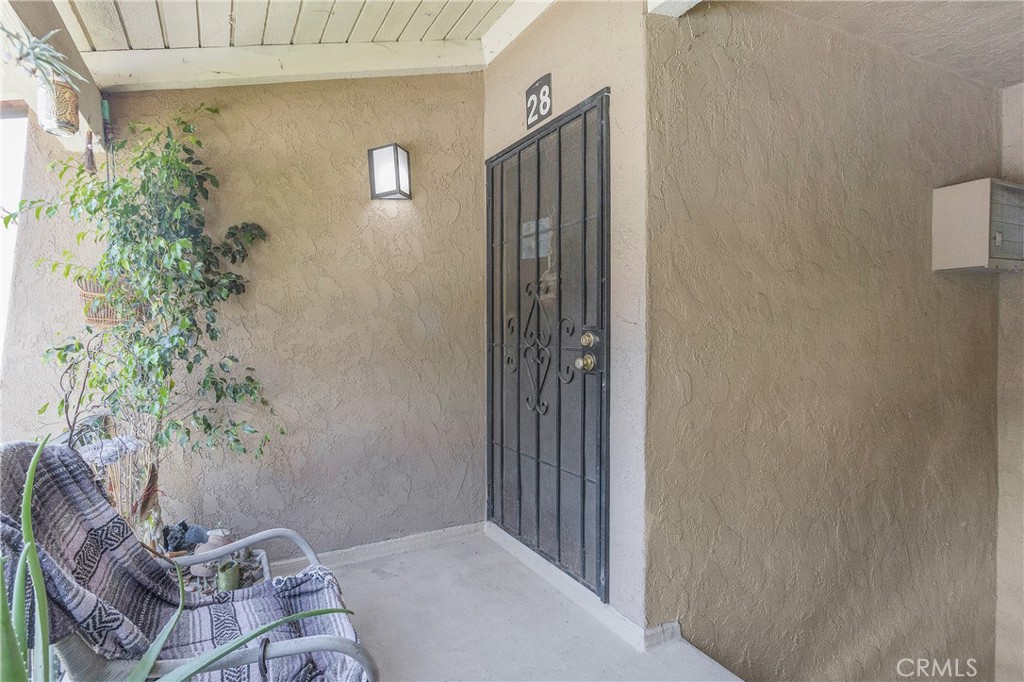 13722 Red Hill Avenue 28