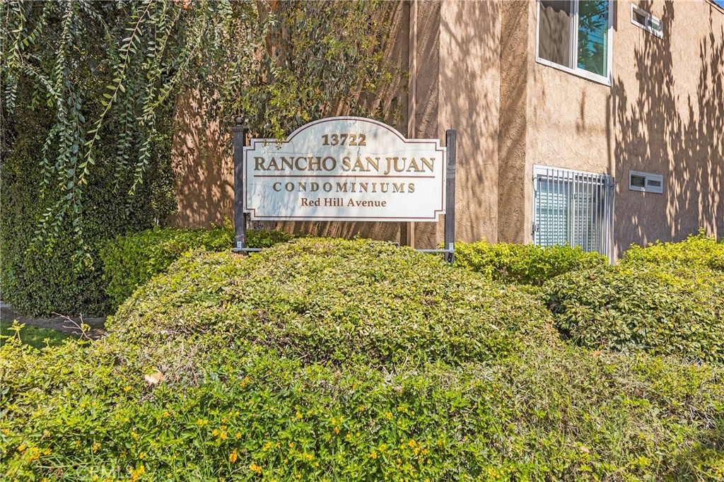 13722 Red Hill Avenue 28