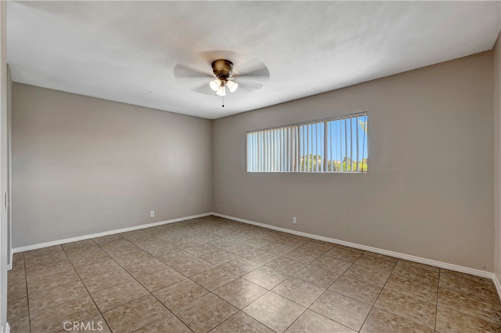 5500 Ackerfield Avenue 211