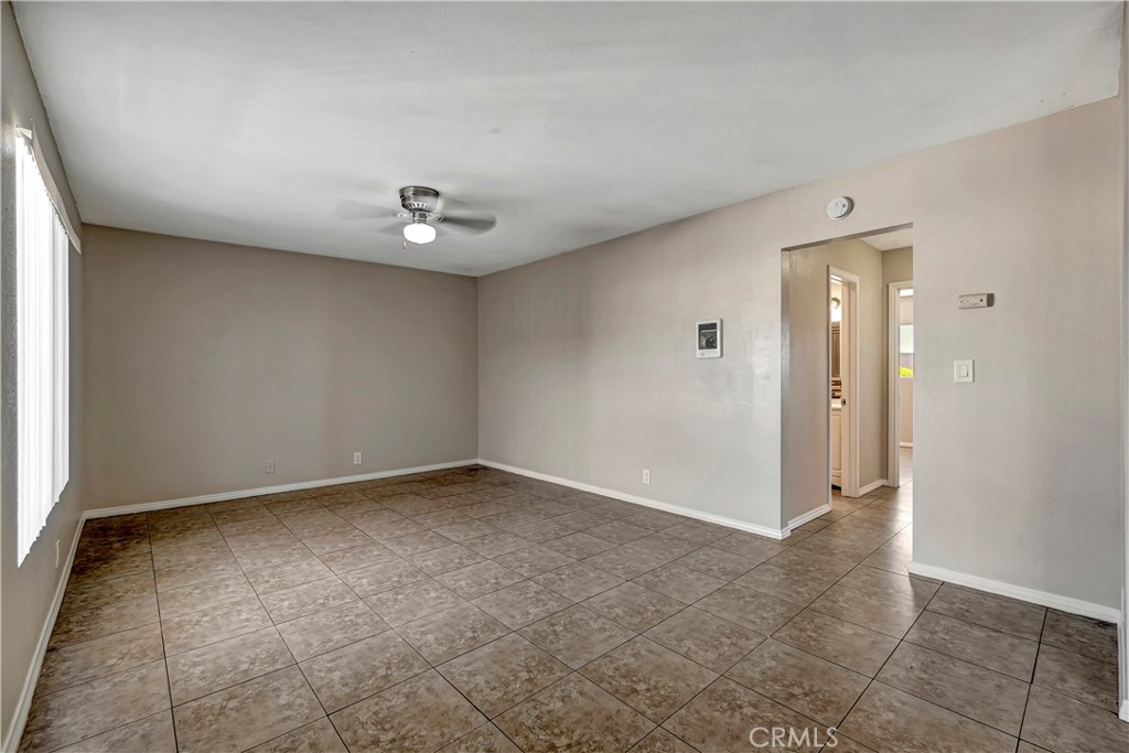 5500 Ackerfield Avenue 211