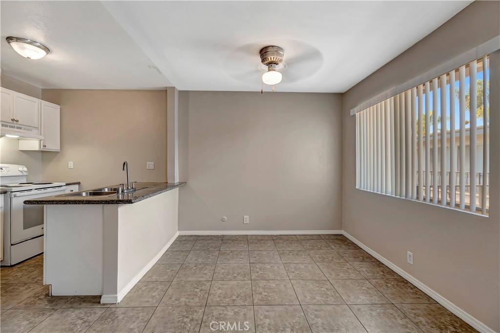 5500 Ackerfield Avenue 211