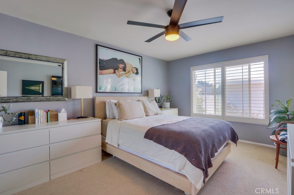 219 Santa Isabel Avenue 1/2