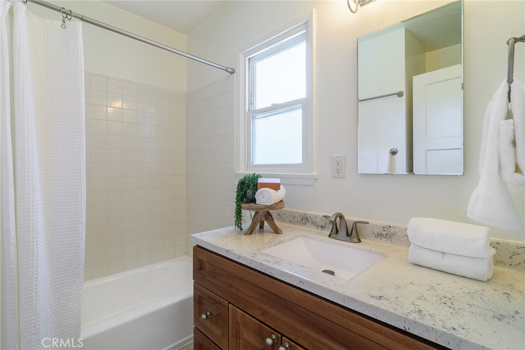 4756 Conquista Avenue