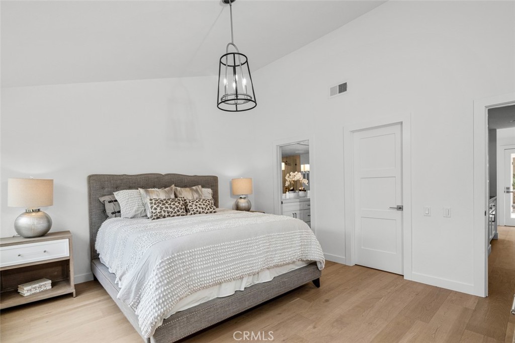 7232 Seaworthy Drive