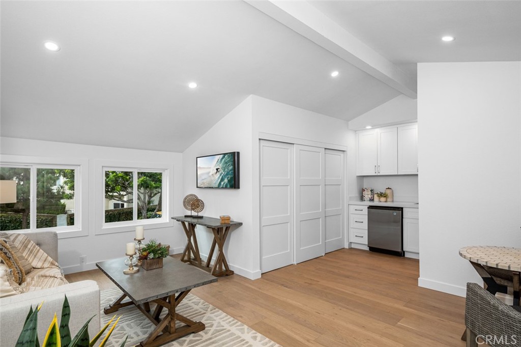 7232 Seaworthy Drive