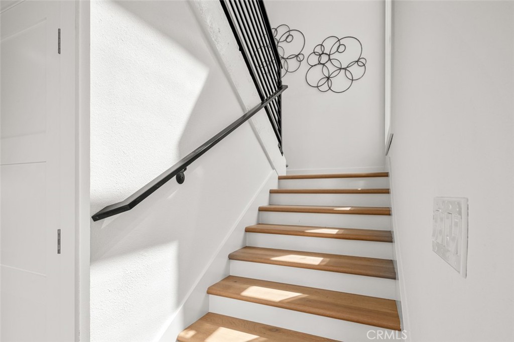 7232 Seaworthy Drive