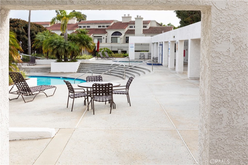 5176 Tortuga Drive 101