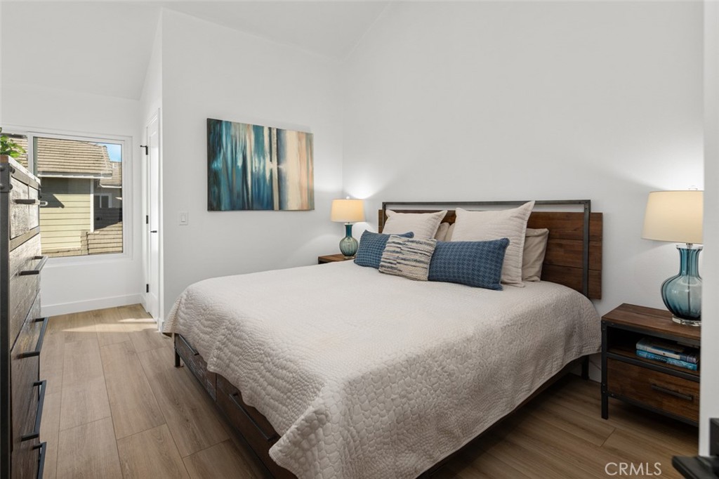 2023 W Hartford Place 56