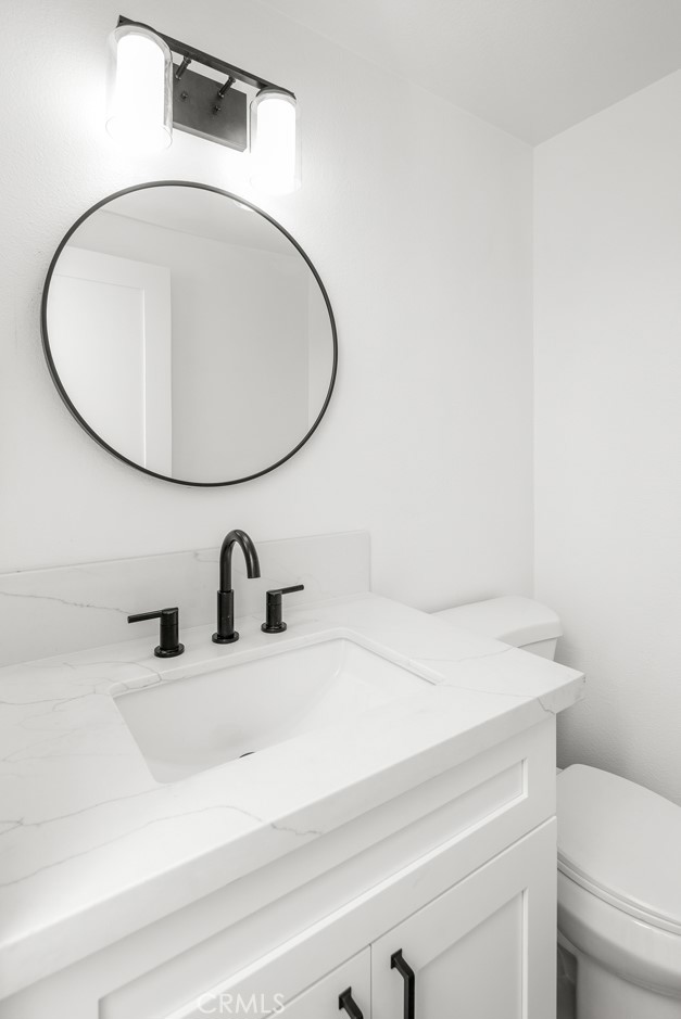 2023 W Hartford Place 56