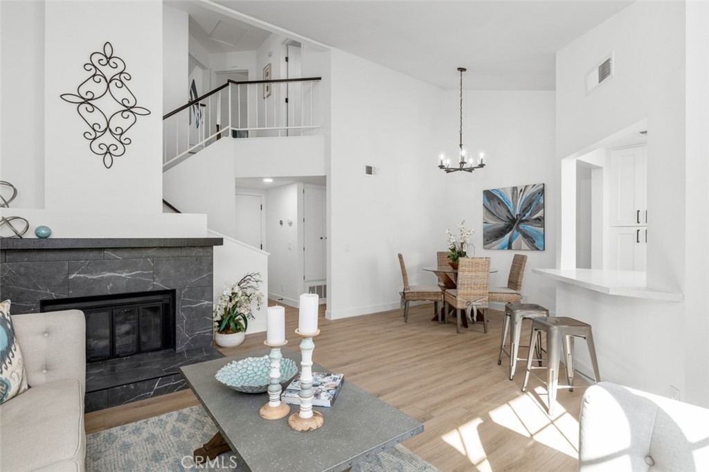 2023 W Hartford Place 56