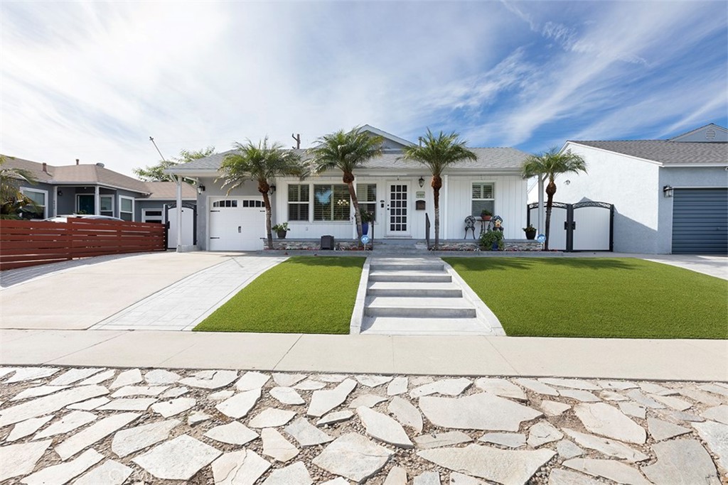 5529 Graywood Avenue