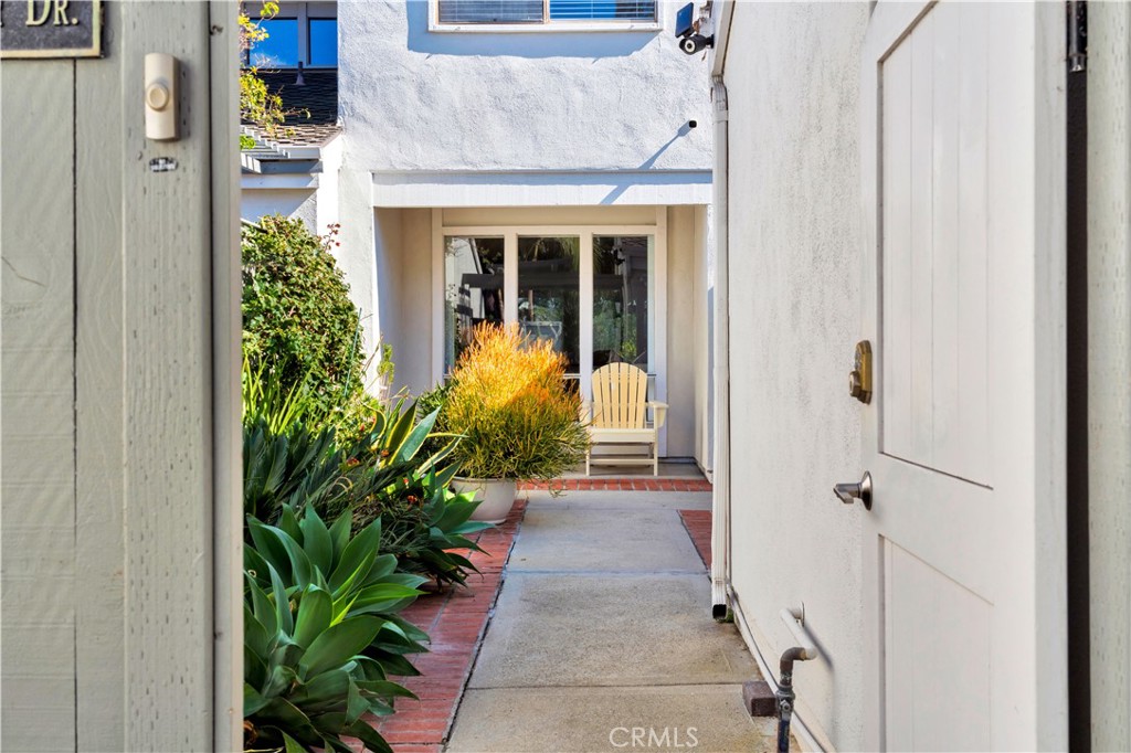 7125 Little Harbor Drive