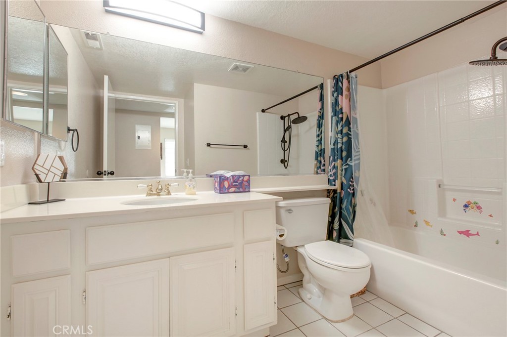 19801 Meadow Ridge Drive 19