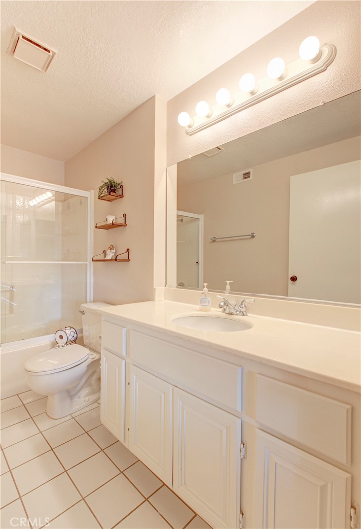 19801 Meadow Ridge Drive 19