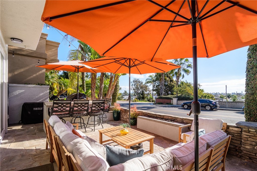 611 Frankfort Avenue