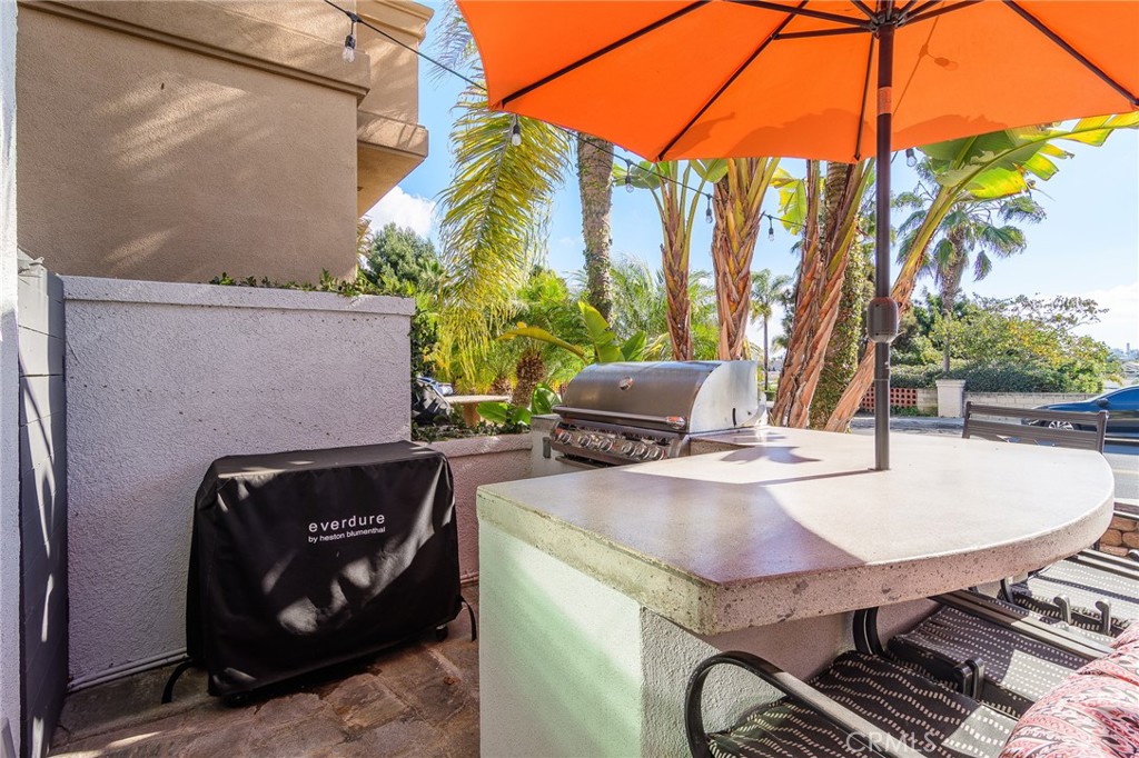 611 Frankfort Avenue