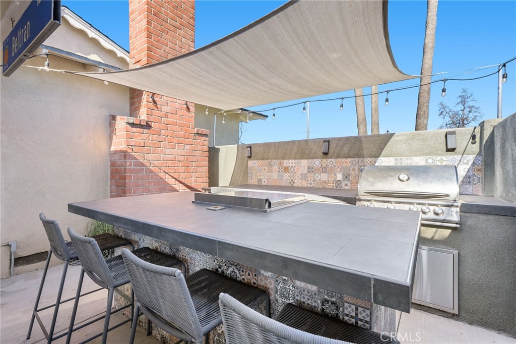 1440 E Barkley Avenue