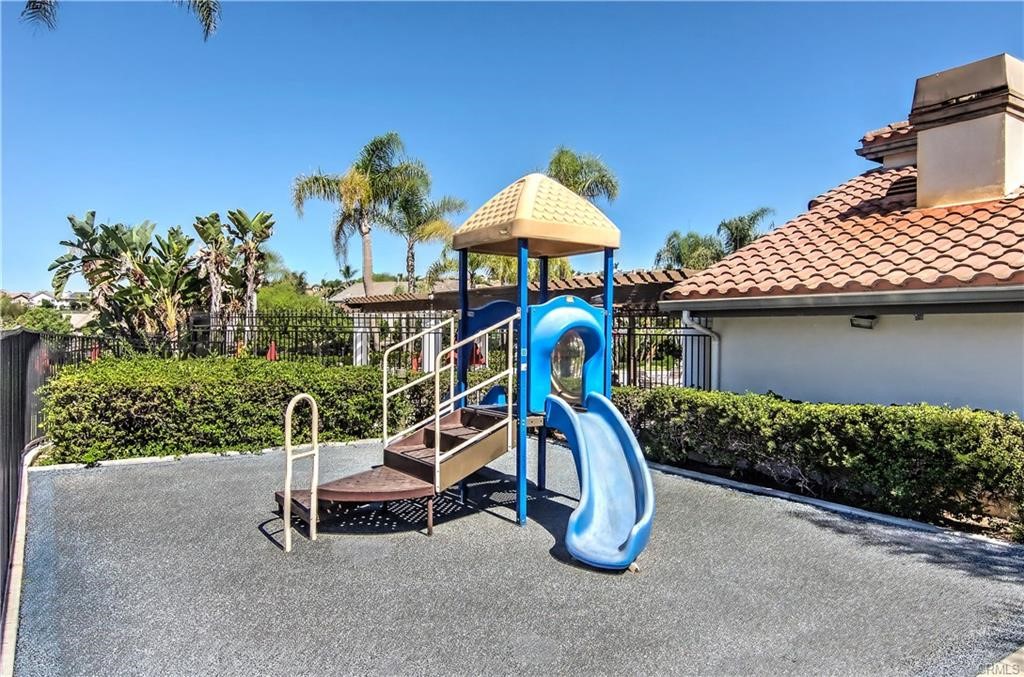 27671 Country Lane Road