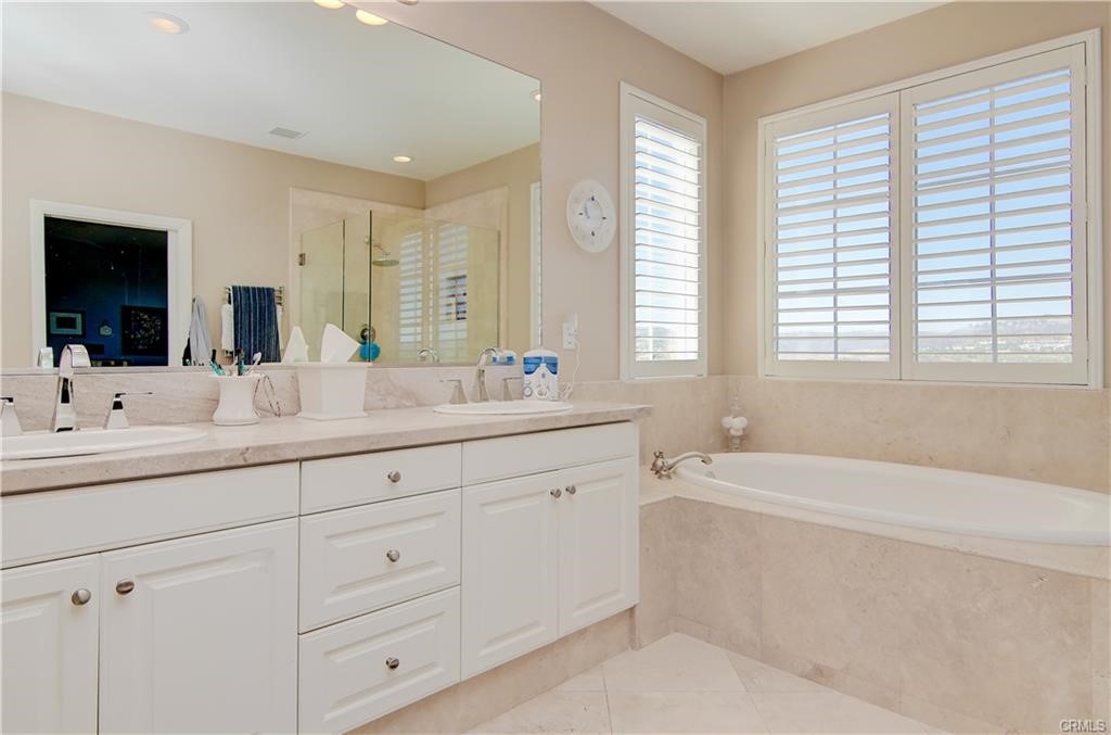 27671 Country Lane Road