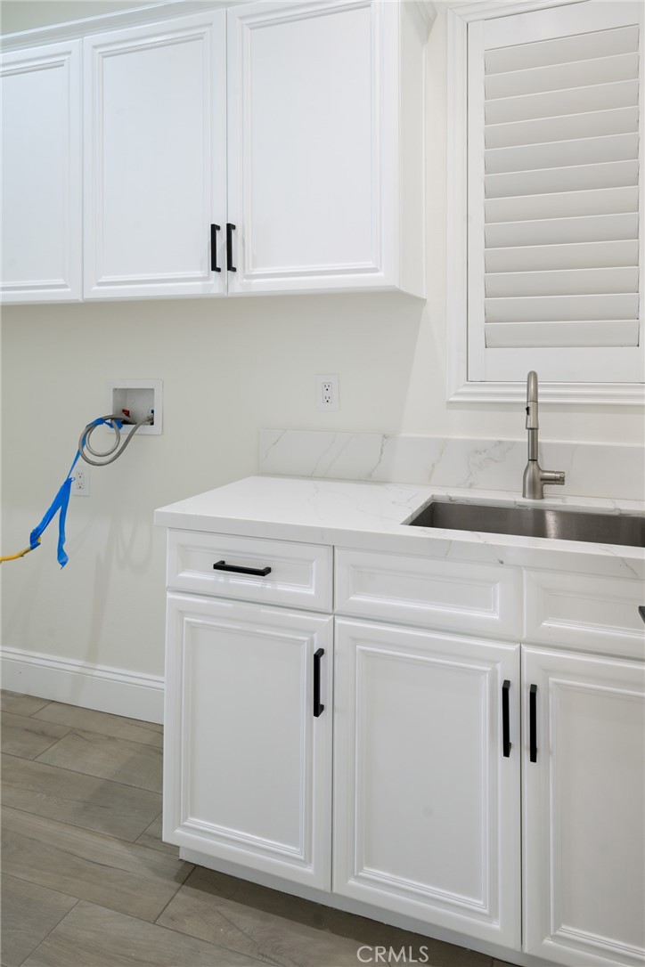 116 Goldenwest Street