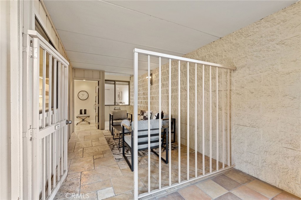 405 Avenida Granada 104