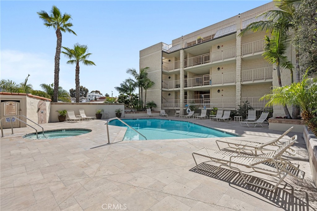 405 Avenida Granada 104