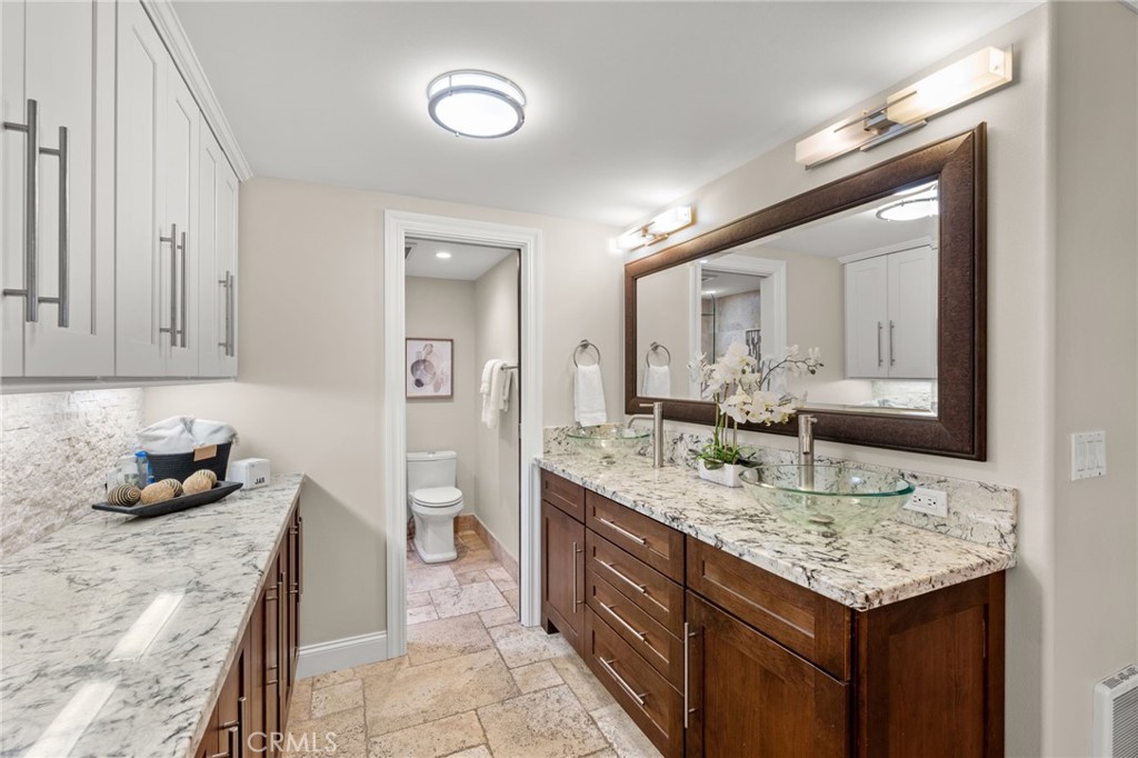 405 Avenida Granada 104