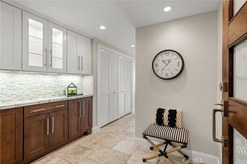 405 Avenida Granada 104