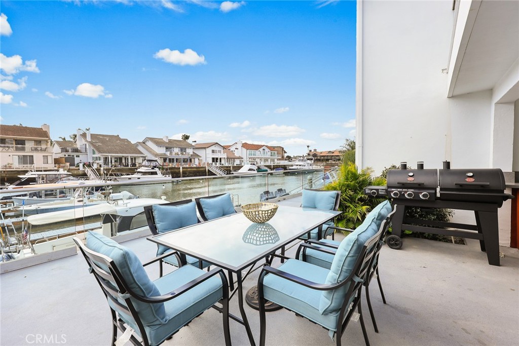 16449 Ladona Circle