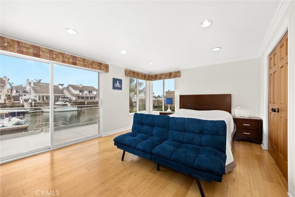 16449 Ladona Circle