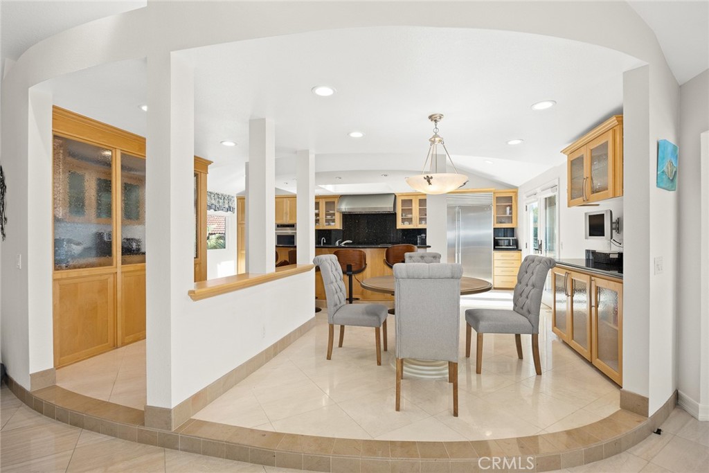 16449 Ladona Circle